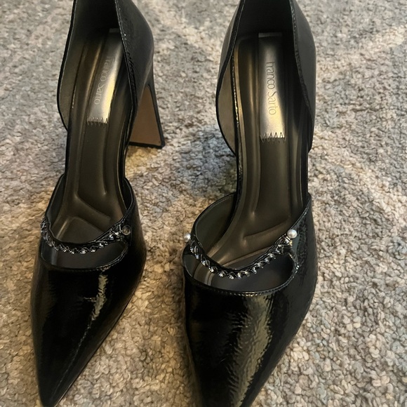 Franco Sarto Size 9 black patent leather heels - Picture 2 of 4